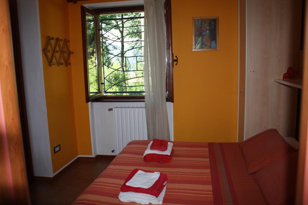 Casa Delle Ortensie Apartment Luino Bagian luar foto